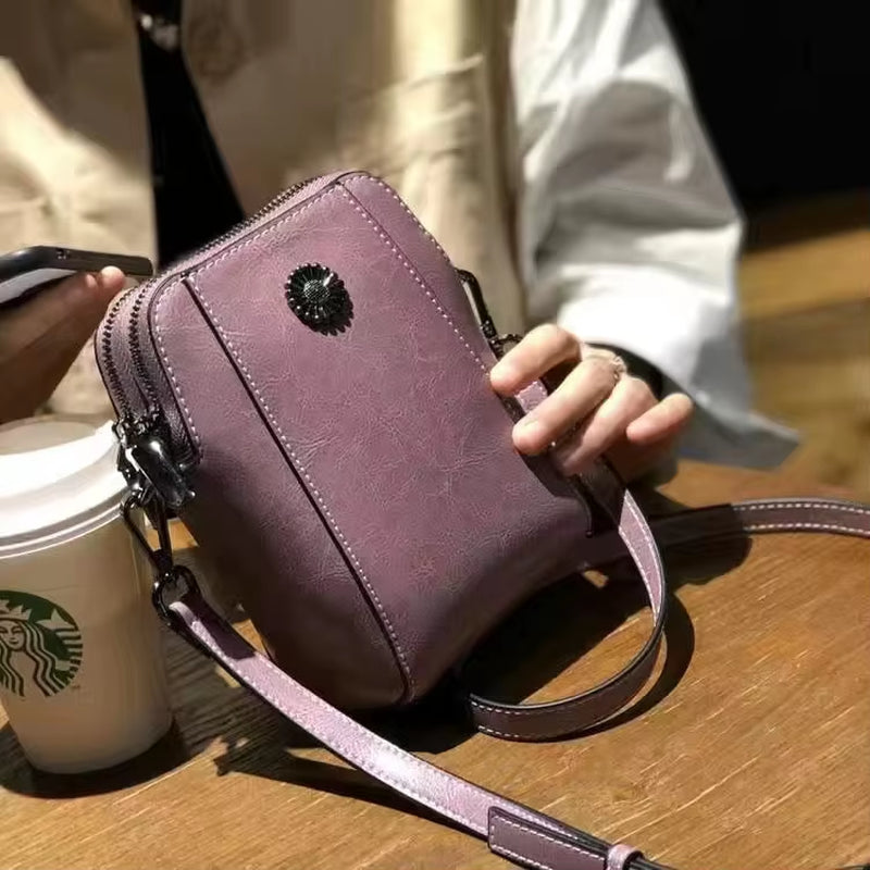 Leather Women'S Mobile Phone Bag Single Shoulder Messenger Purse Fashion All-Match Oil Wax Cowhide Casual Crossbody Small Bag